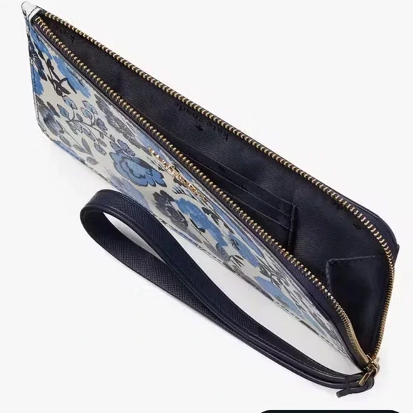 Kate Spade Lucy Vase Floral Medium L Zip Wristlet
Blue Multicolor / vase floral - Picture 3 of 16